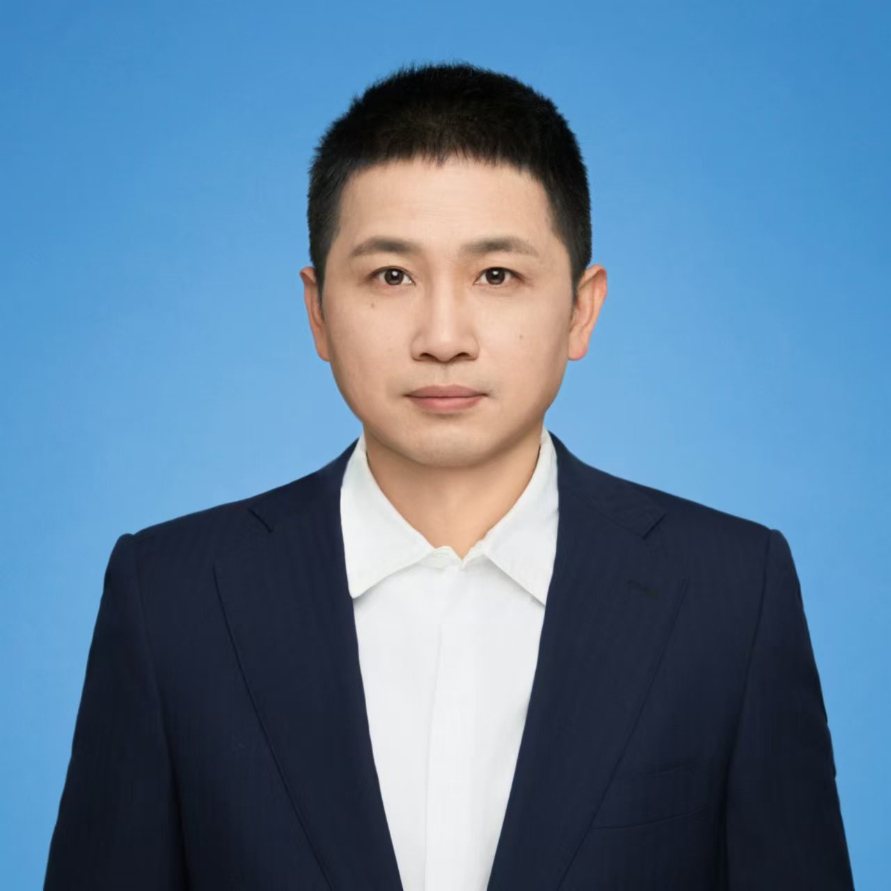 陈宇亮.jpg